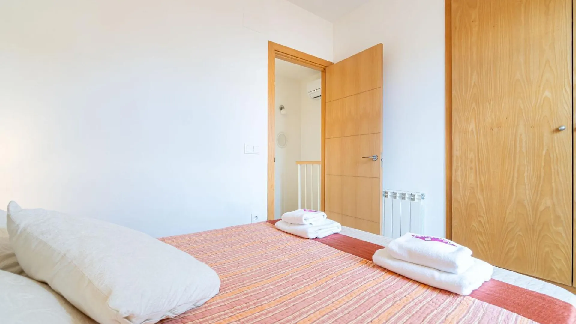 Apart-Rent Casa Puigmal 0152 Empuriabrava Spain