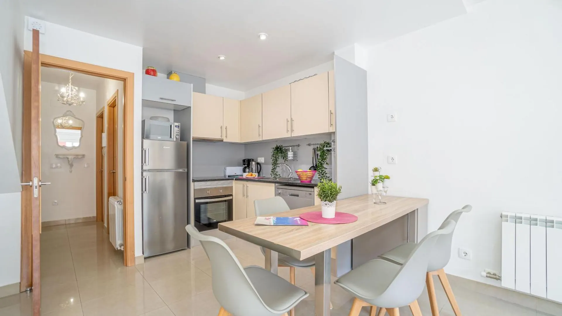 Villa Apart-Rent Casa Puigmal 0152 Empuriabrava Spain